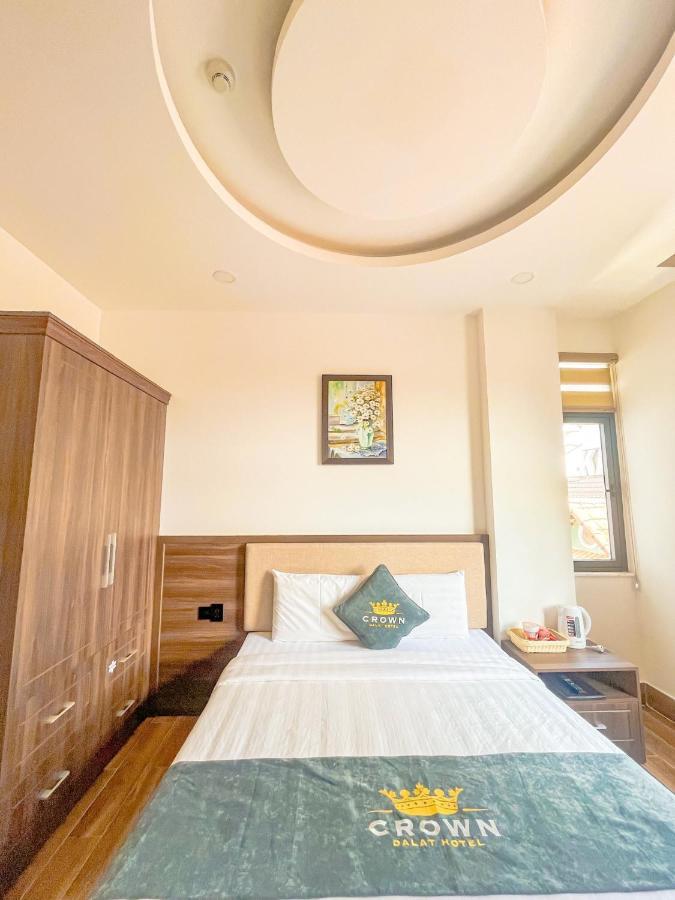 Crown Dalat Hotel エクステリア 写真