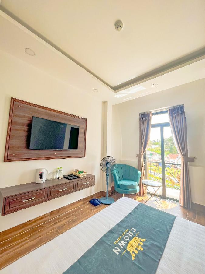 Crown Dalat Hotel エクステリア 写真